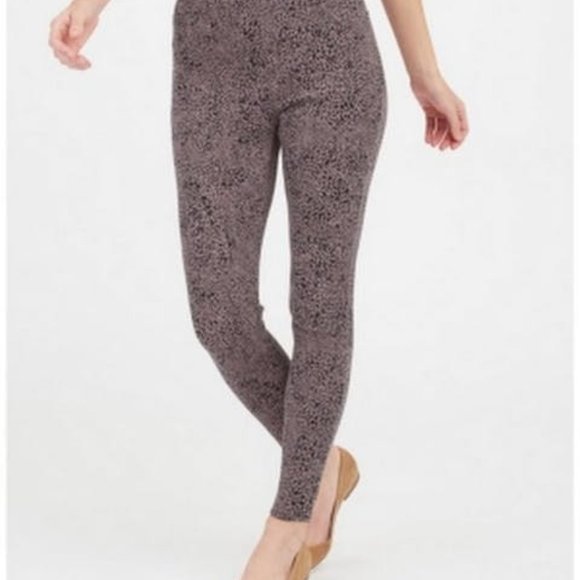 Spanx Women’s Jean-ish Ankle Leggings - Picture 2 of 4